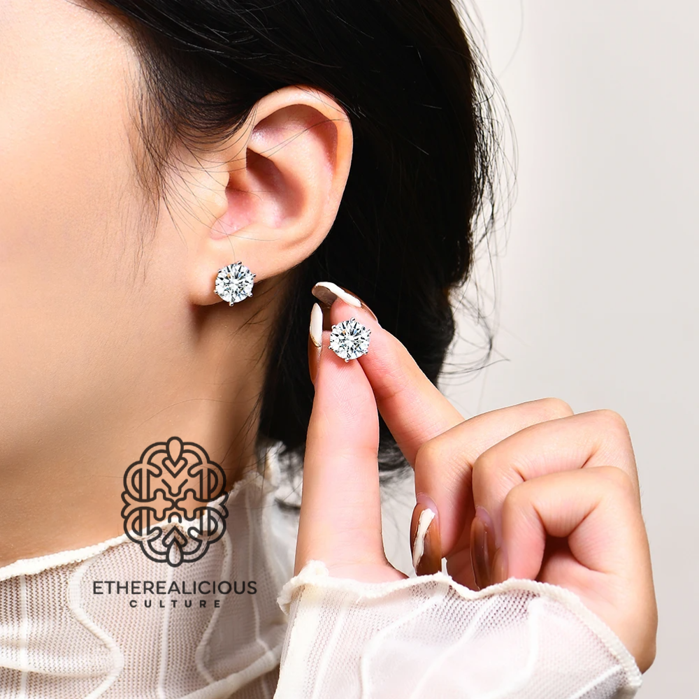 DIAMOND DEW - STUD EARRING