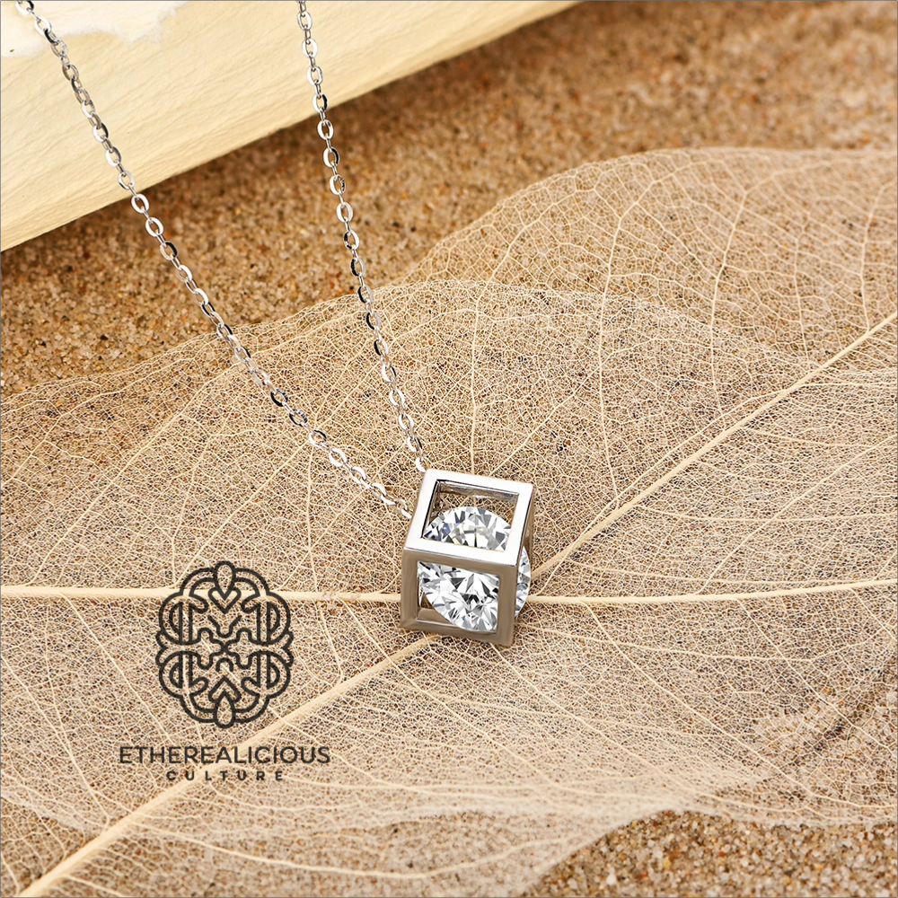 CONSTELLATION'S GRACE - PENDENT NECKLACE