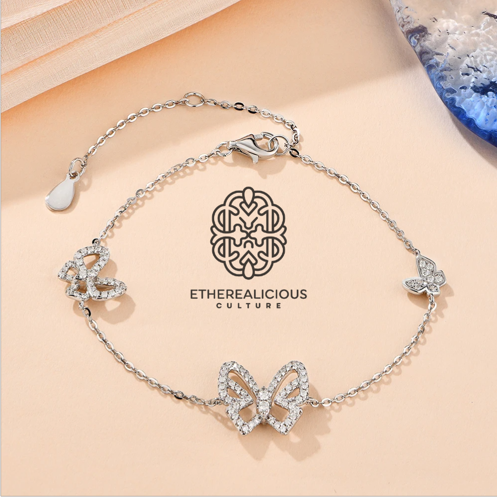 COSMIC HEARTBEAT - CHARM BRACELET