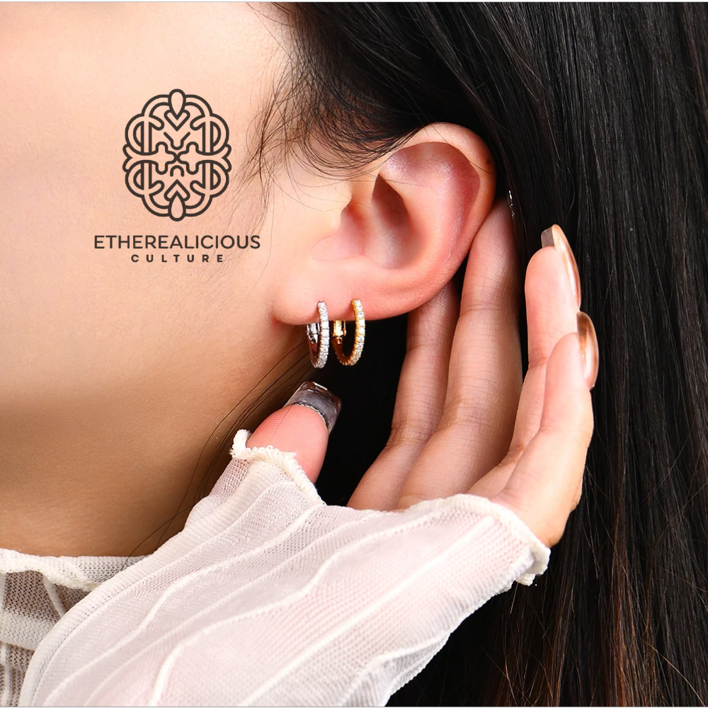 STELLAR RADIANCE - HOOP EARRING